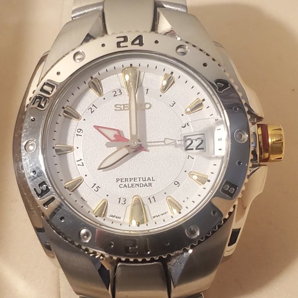 Seiko | Accessories | Seiko Perpetual Calendar Gmt White Dial 8f56 Mens  Watch | Poshmark